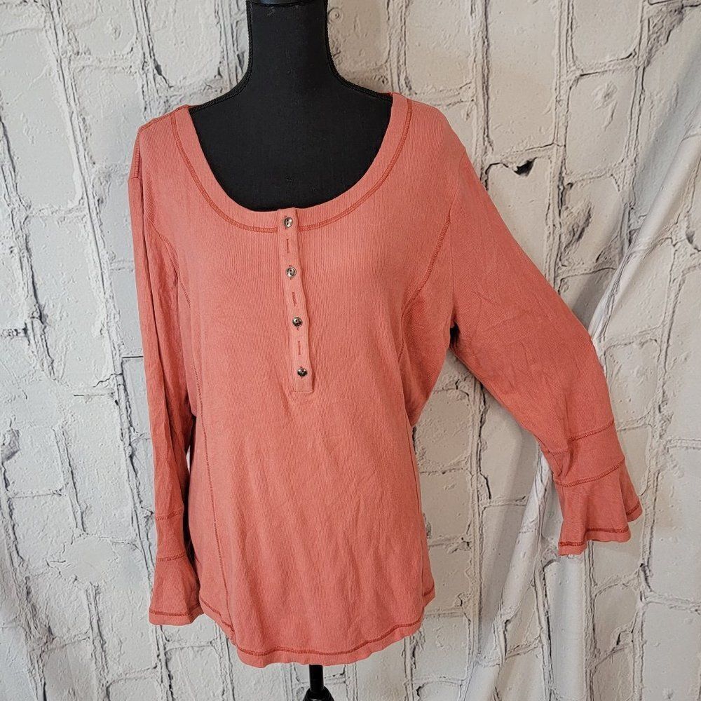 PEACH Button Rounded Hem Long Flare Sleeve Stretch Soft Ribbed Scoop Neck 3X NWT